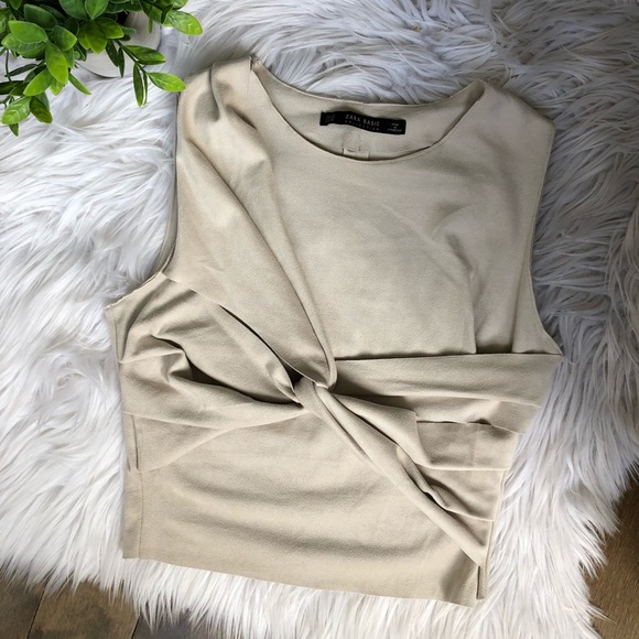 🟢3/$25 | Zara | faux suede like, super soft top - Picture 5 of 7